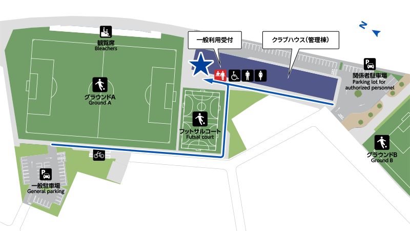 施設敷地内地図とレストランへの経路。通路を通り、クラブハウス（管理棟）とフットサルコートの間へ。